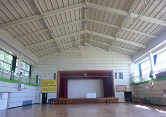 小学校体育館天井耐震対応 After